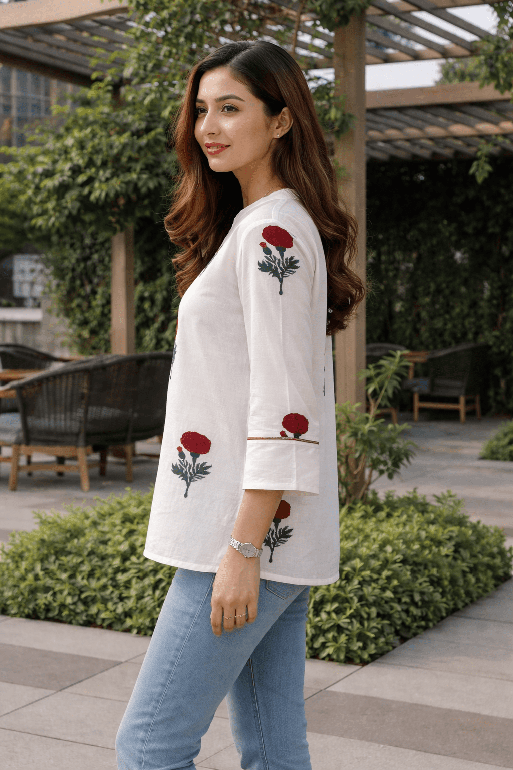 White Floral Print Top - Image 4